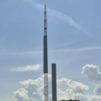 Grutage-de-la-section-sup-rieure-du-m-t